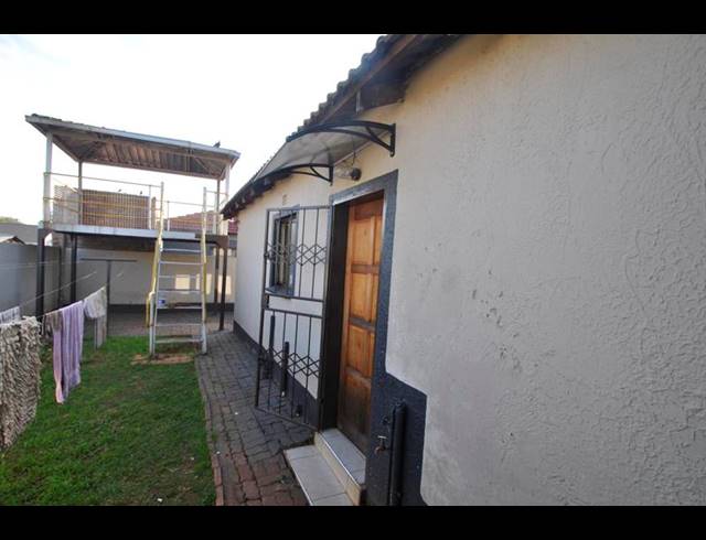 4 BEDROOM HOUSE FOR SALE IN DAWN PARK